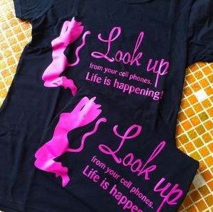🍒"LOOK UP" T-SHIRT
